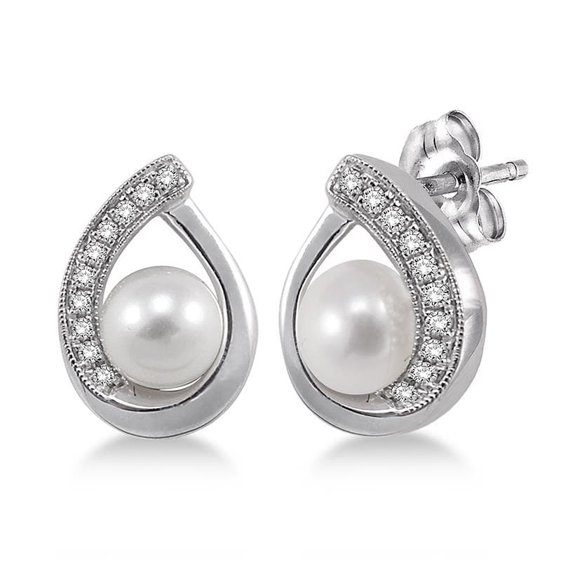 Diamond & Pearl Earrings