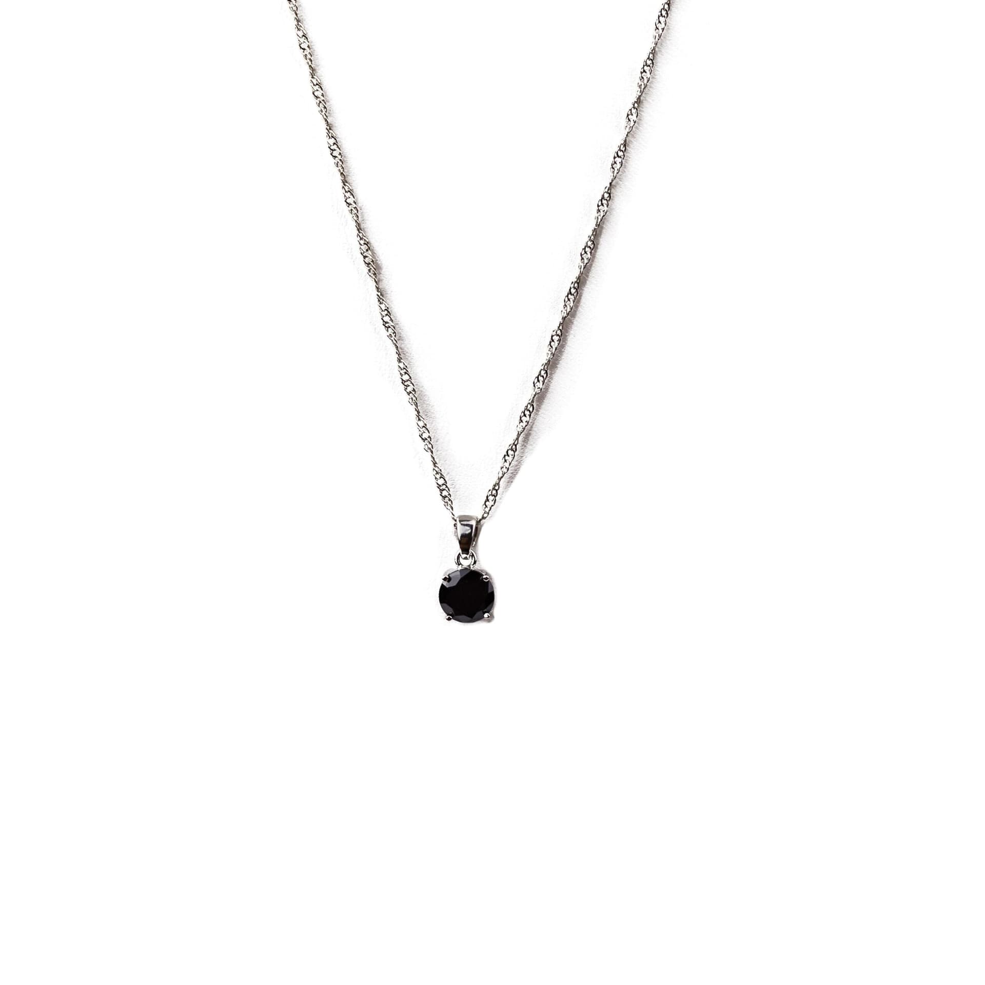 Round Cut Crystal Solitaire Necklace in Black Onyx
