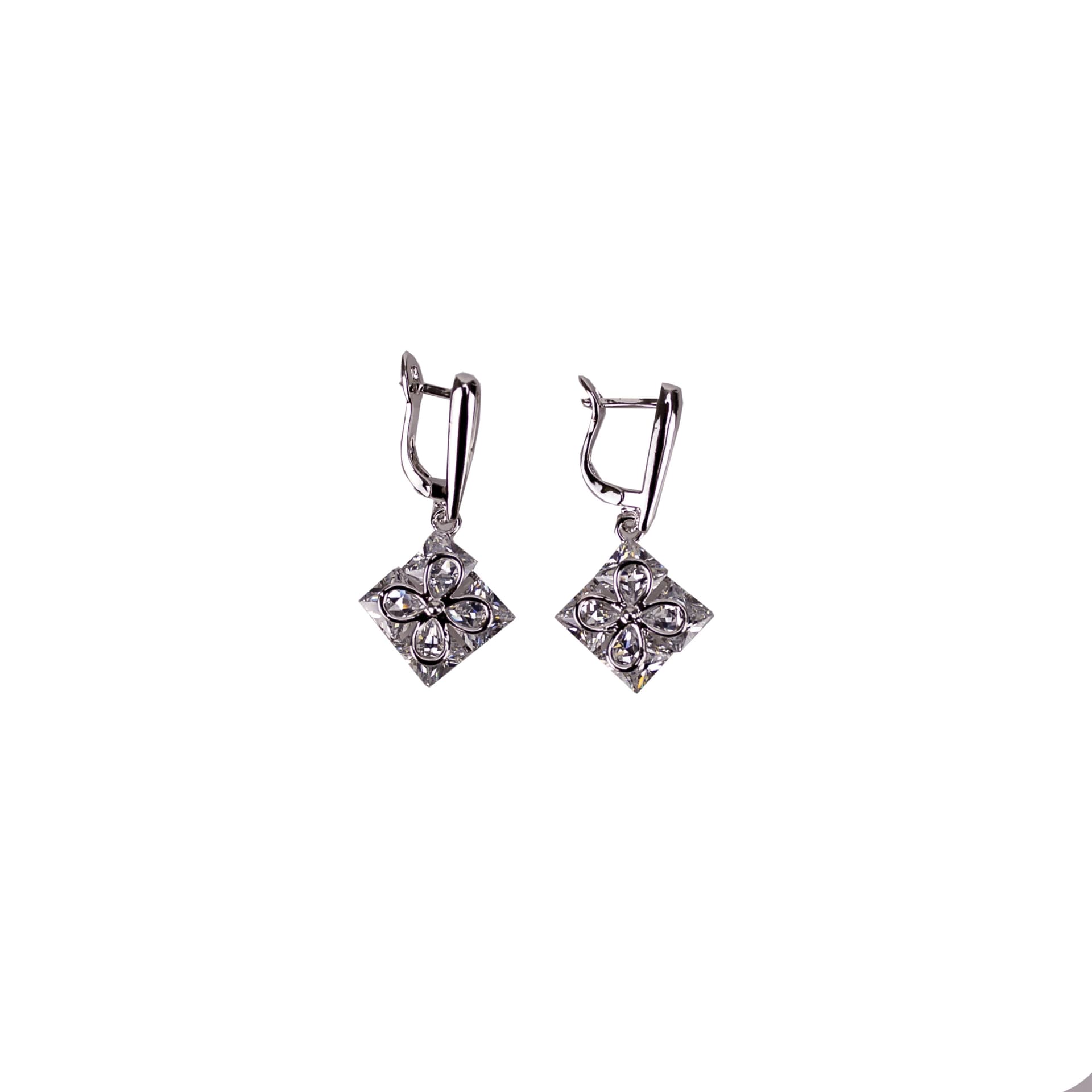 Clover Style Earrings in Clear