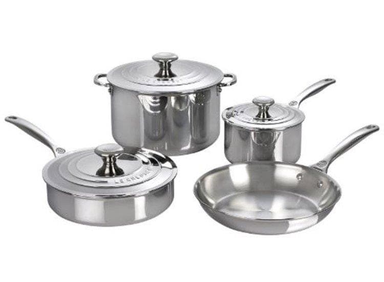 Le Creuset 7Pc Set (10" Fry Pan, 2Qt. Saucepan w/Lid, 3Qt. Saute Pan w/Lid, 7Qt. Stockpot w/Lid)