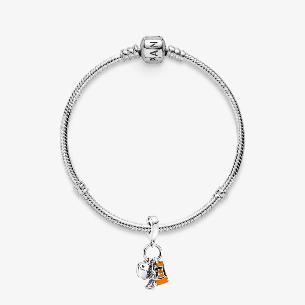 Iconic NYC Bracelet Size 9.1"