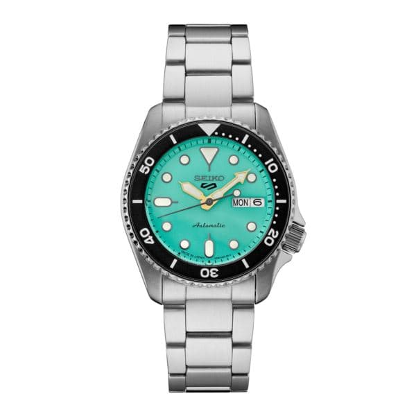 Men's Seiko 5 Sports SKX Mid-Size Silver-Tone Stainless Steel Watch Green Dial