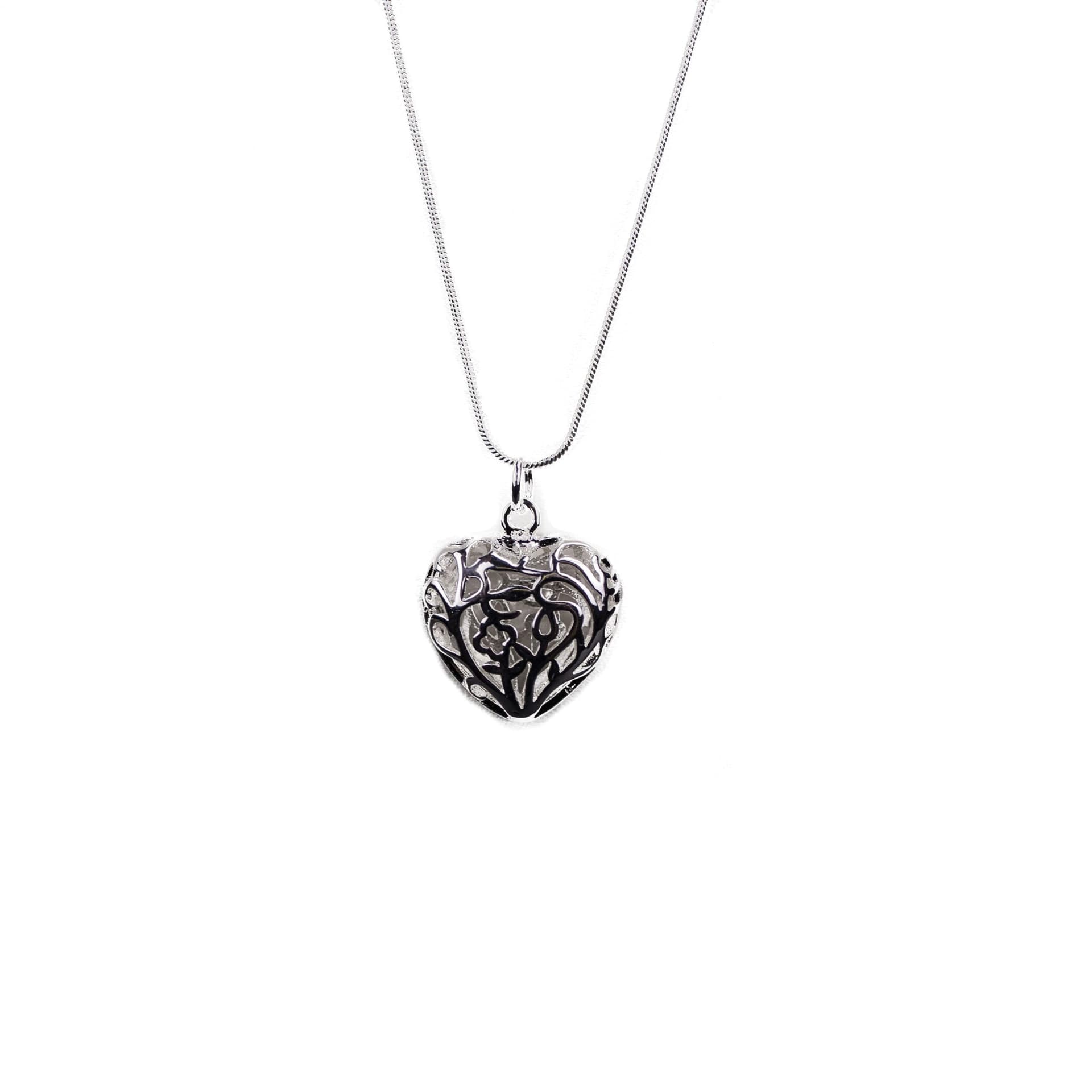 Silver Plated Ornamental Heart Pendant Necklace