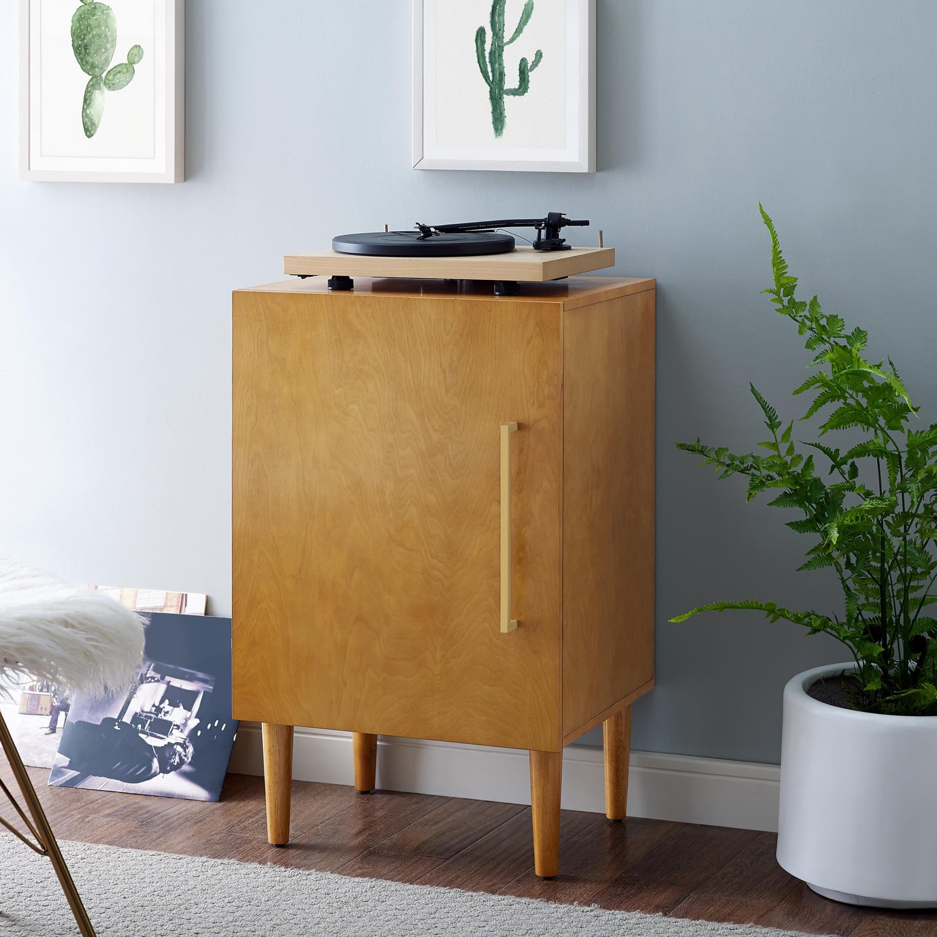 Everett Record Player Stand