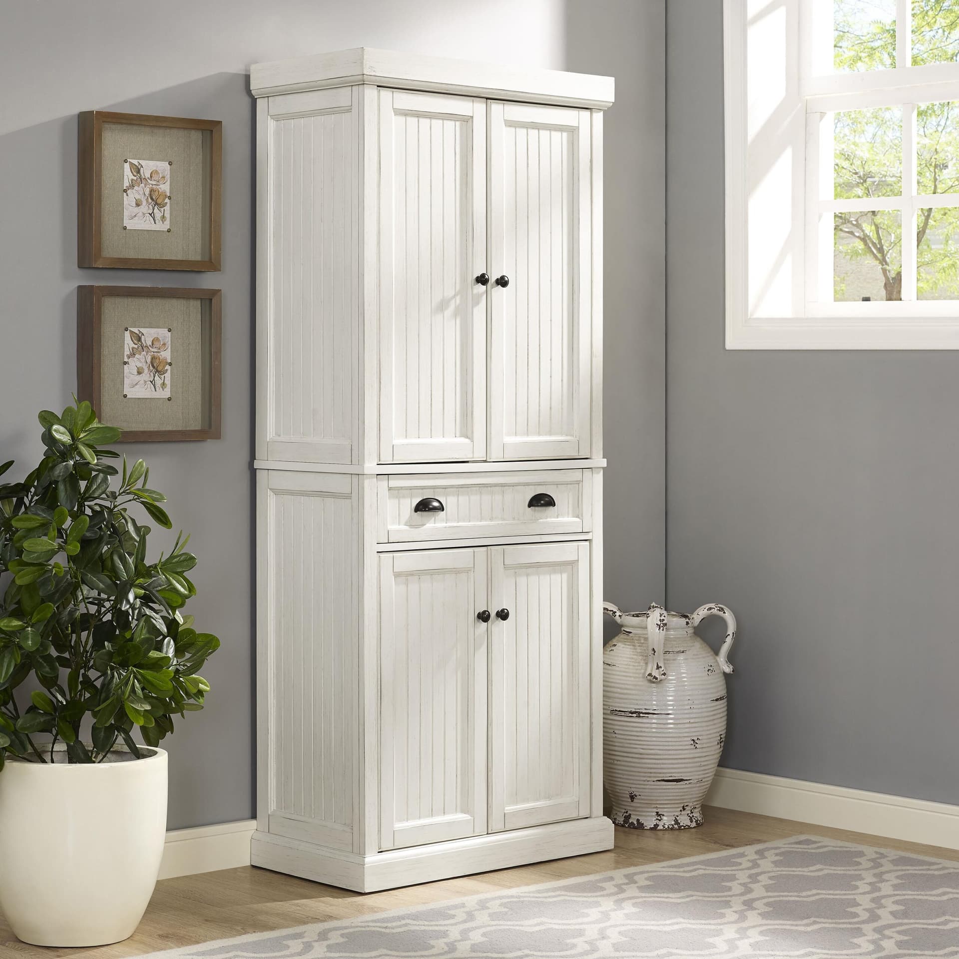 Seaside Kitchen Storage Pantry