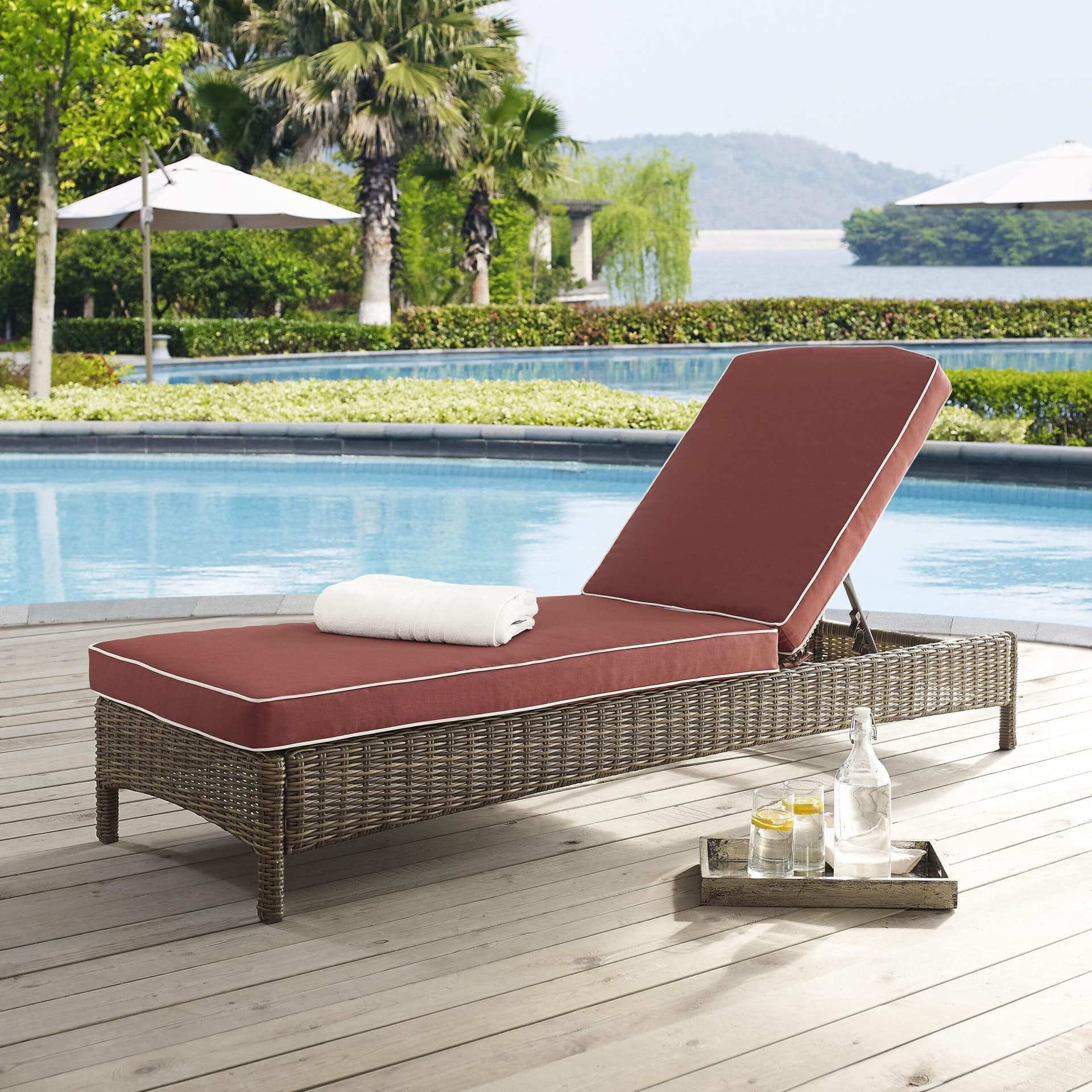 Bradenton Wicker Outdoor Chaise Lounge