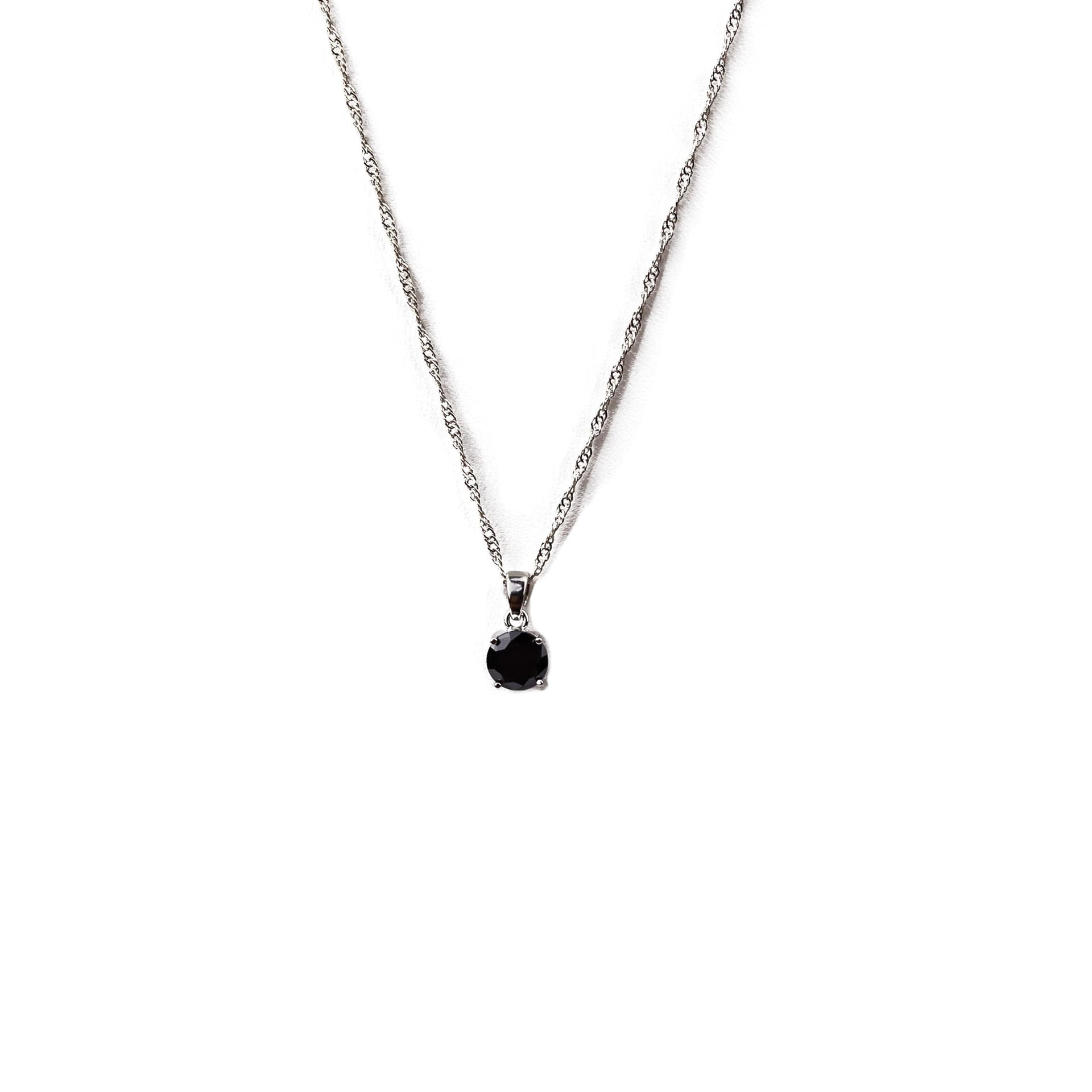 Round Cut Crystal Solitaire Necklace in Black Onyx