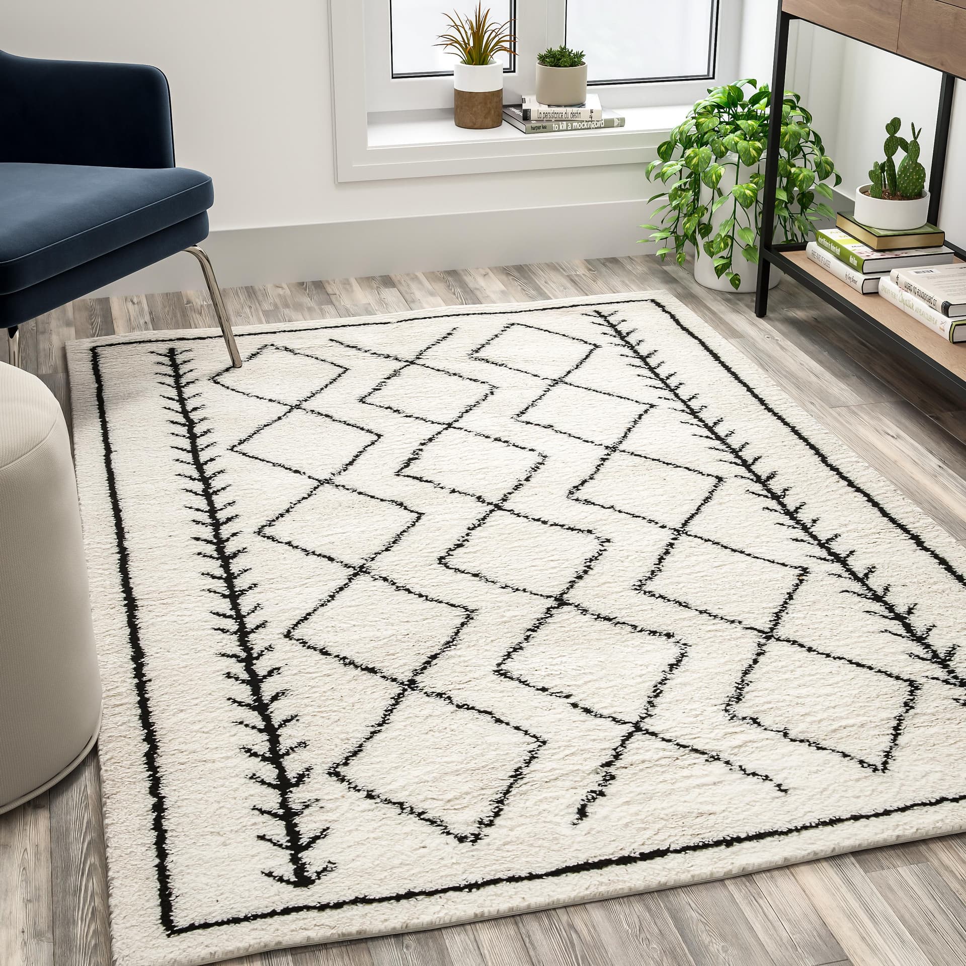 5' x 7' Ivory & Black Geometric Bohemian Shag Rug