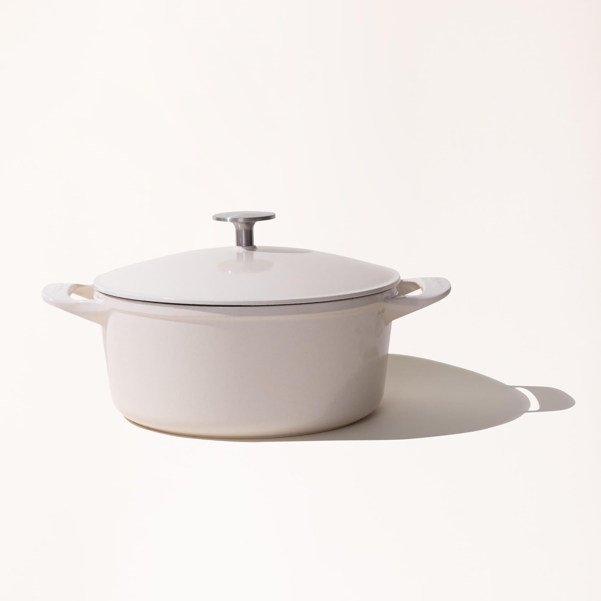 5.5 Qt Dutch Oven - Linen