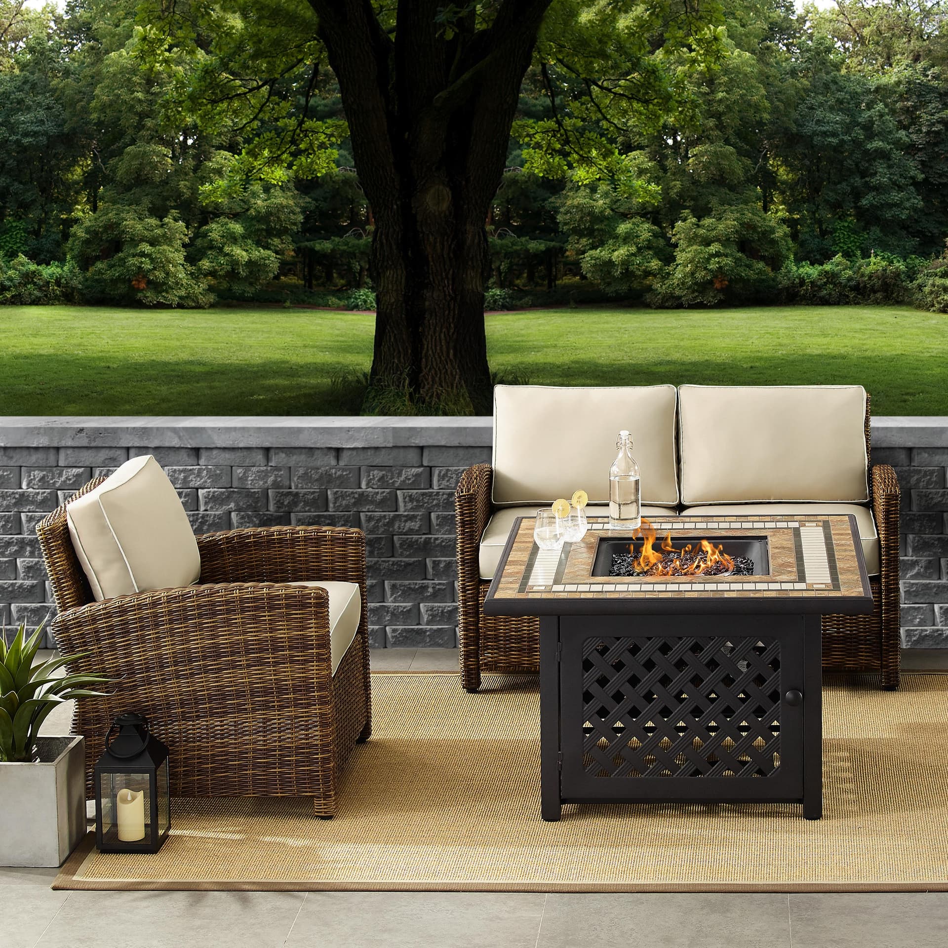 Bradenton 3 Piece Outdoor Wicker Seating Set With Navy Cushions