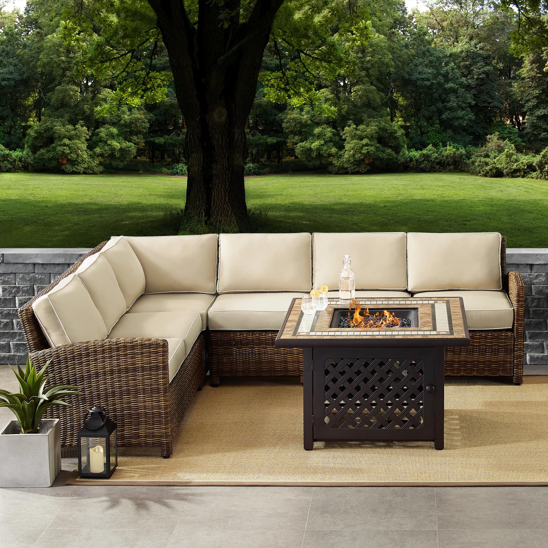 Bradenton 5-Piece Outdoor Wicker Seating Set With Sand Cushions