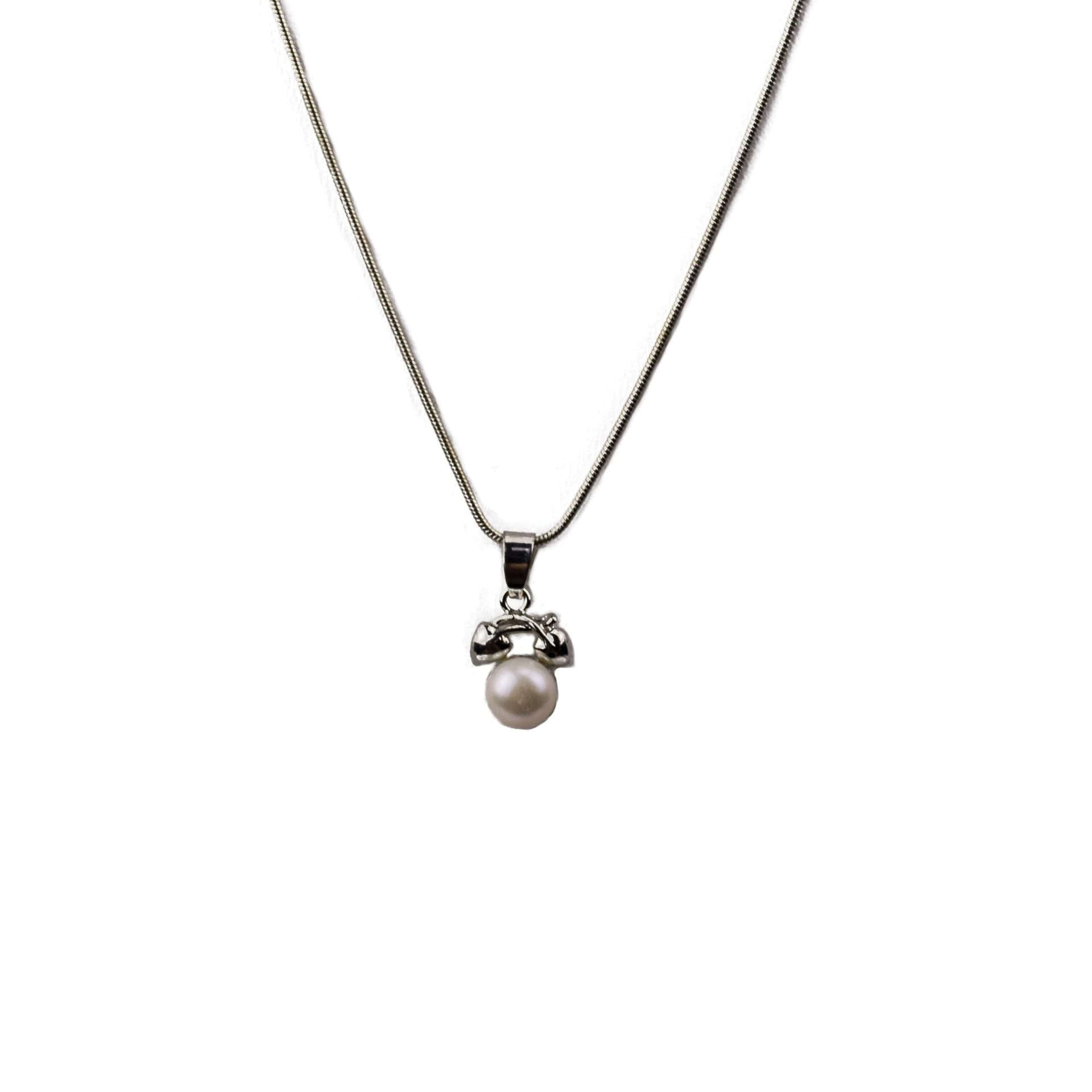 Pearl Pendant Necklace