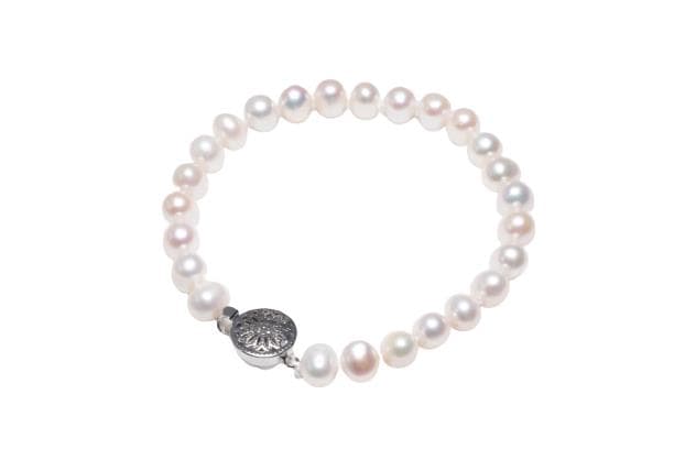 8" Cultured Freshwater Pearl Bracelet