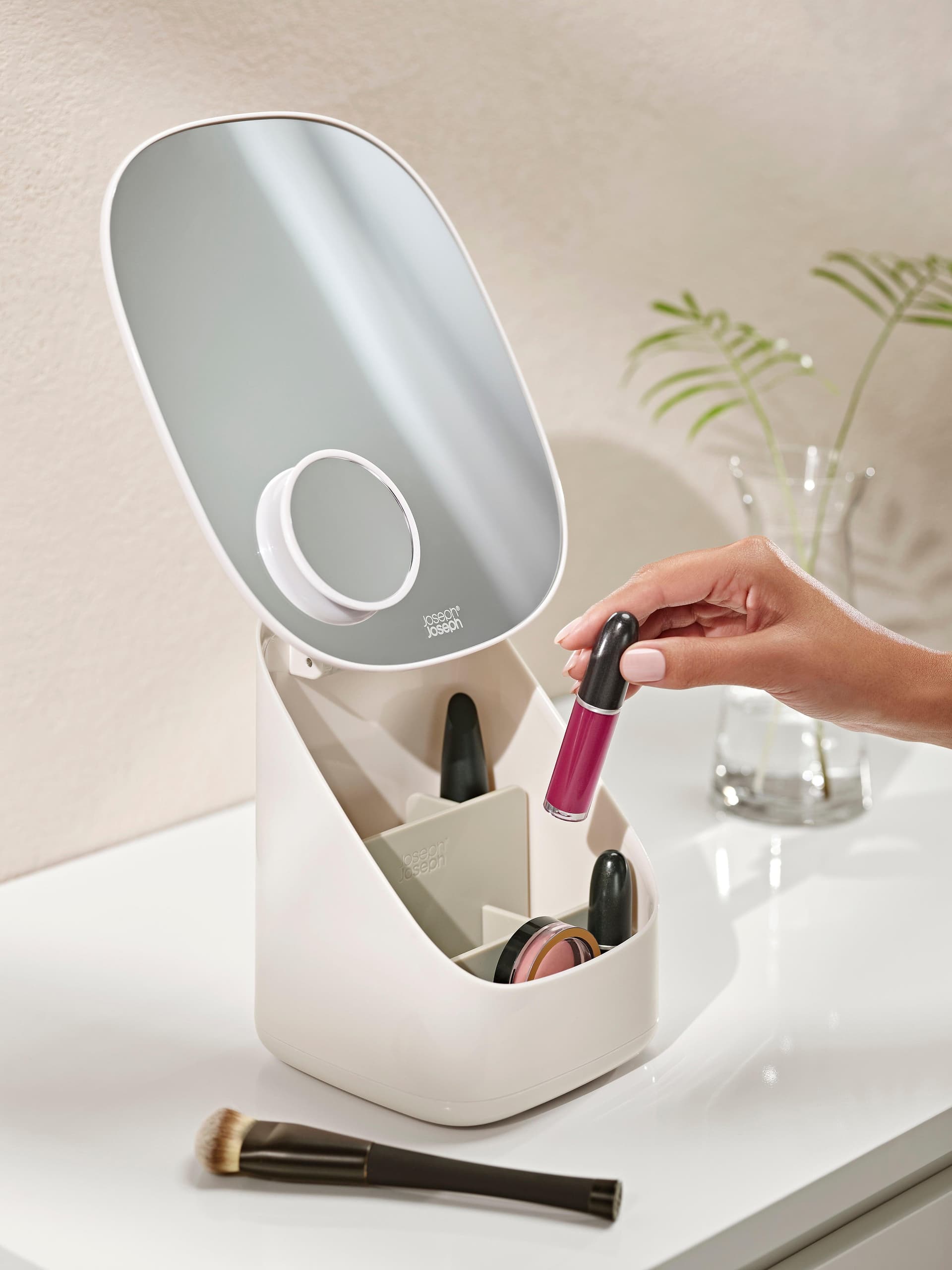Viva Pedestal Mirror w/ Cosmetics Storage