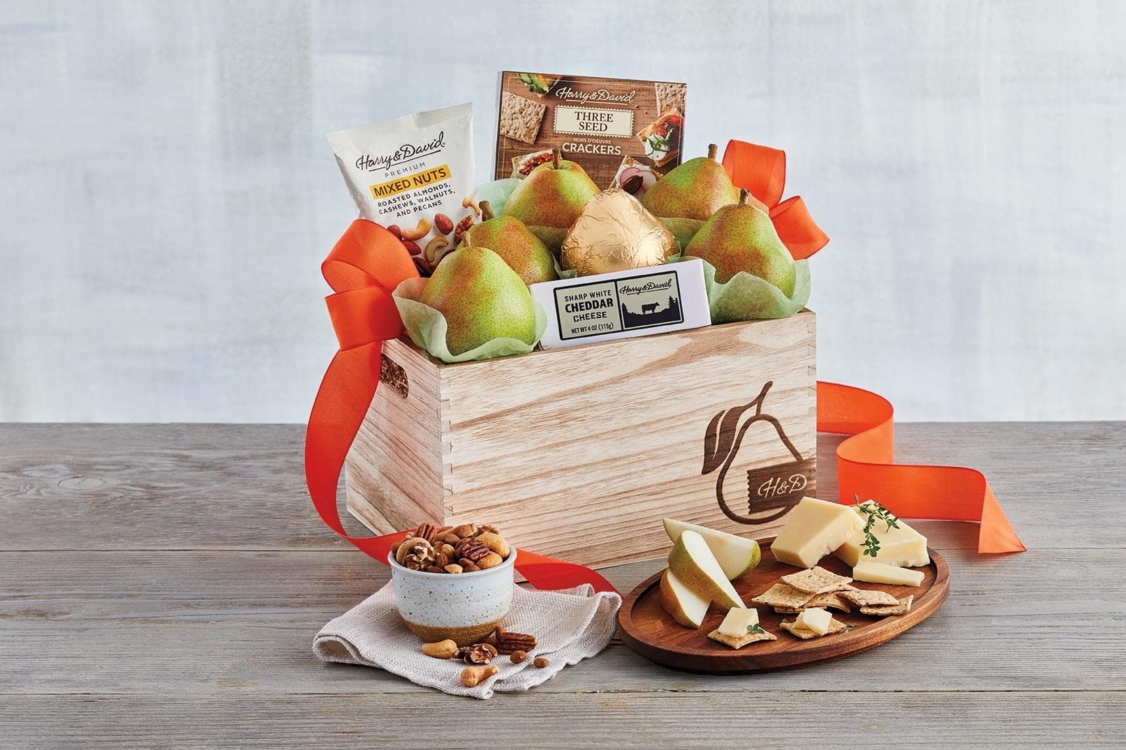 Classic Signature Gift Basket