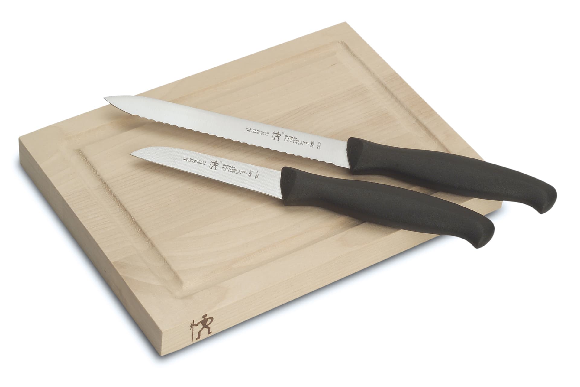 International 3-Piece Knife and Board Set