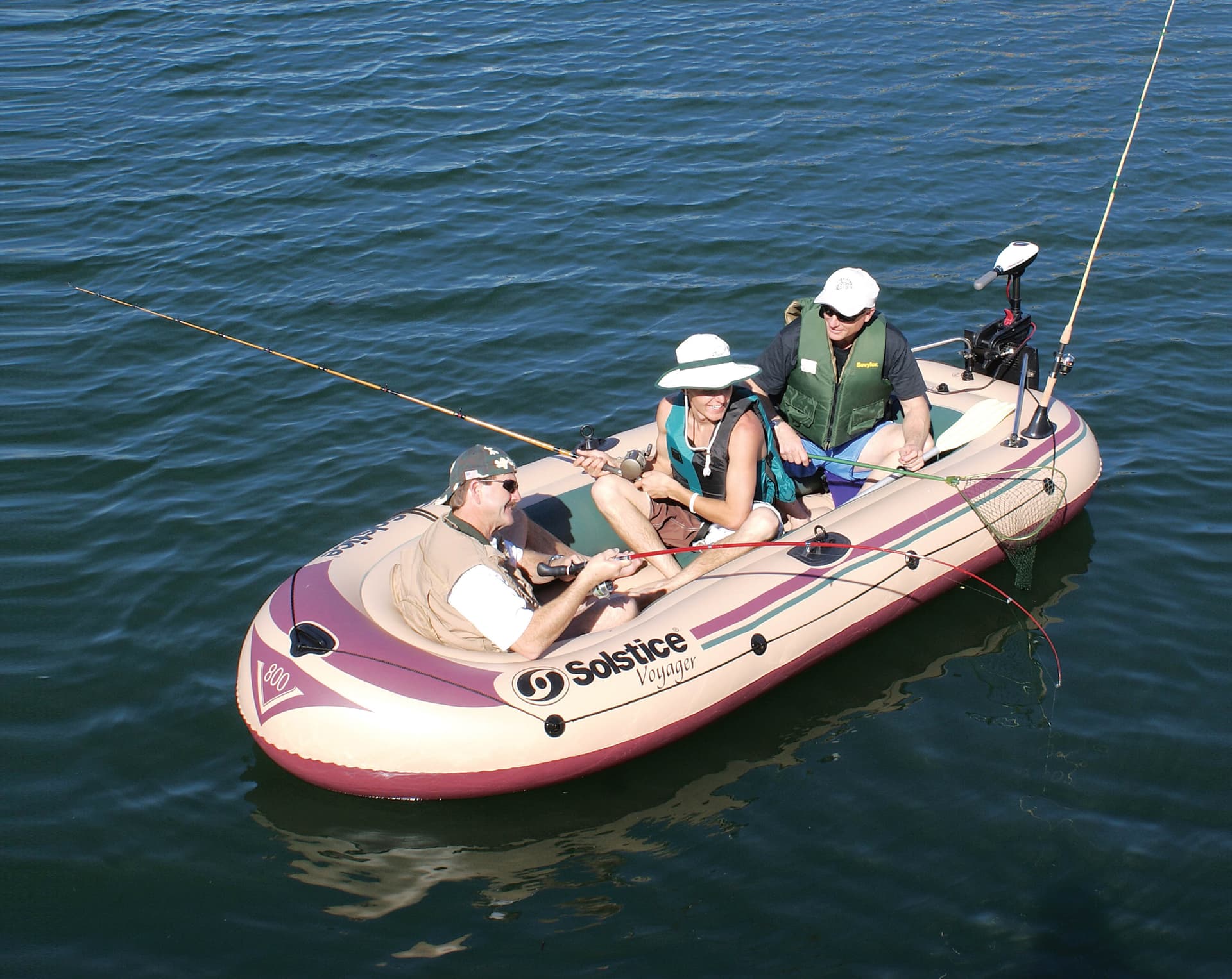 Voyager Inflatable 6 Person Boat