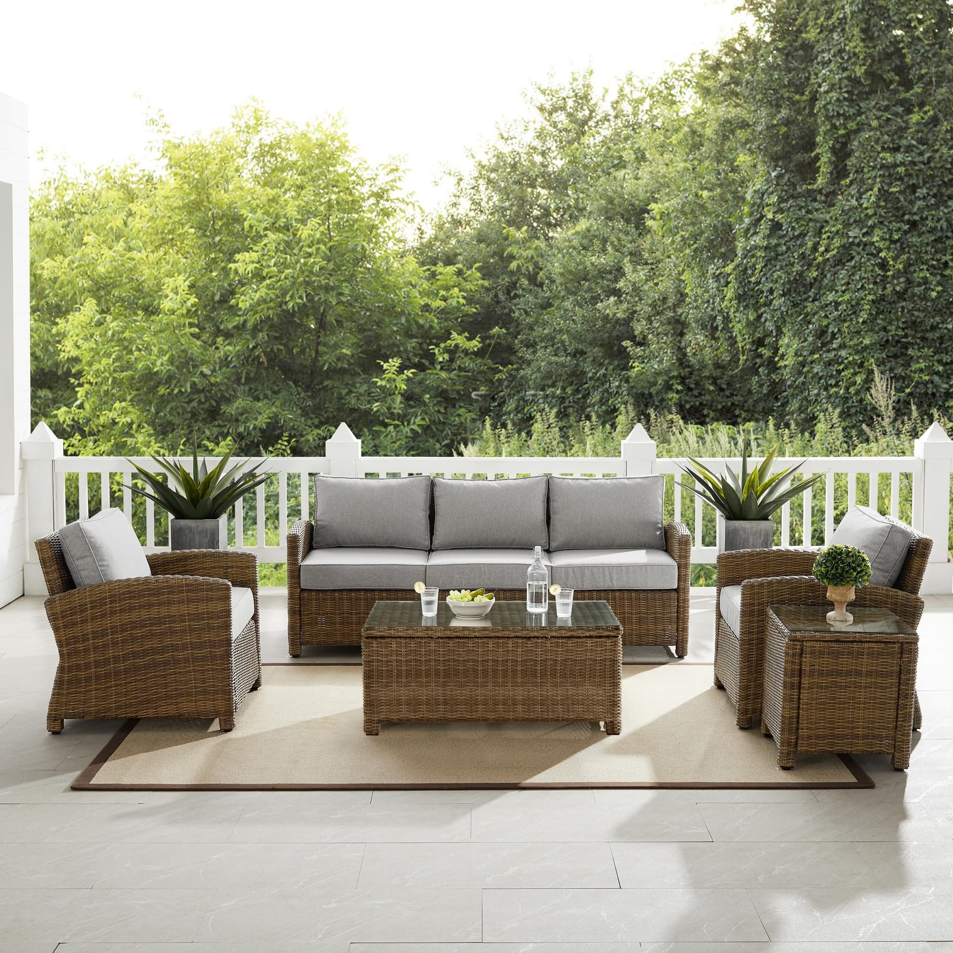Bradenton 5Pc Wicker Outdoor Sofa Patio Furniture Set