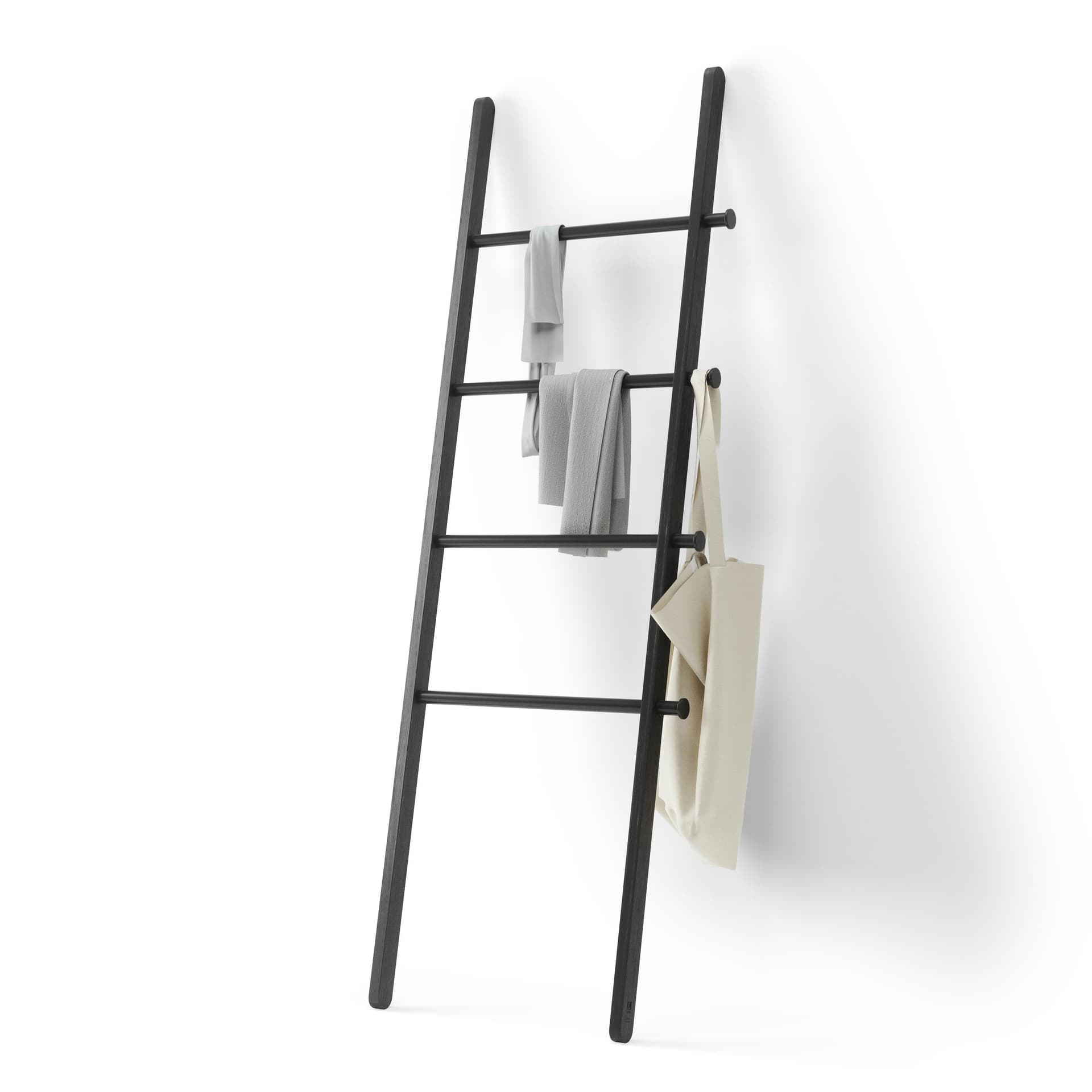 Leana Leaning Ladder KD White