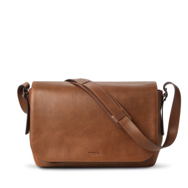 Runwell Messenger - Medium Brown