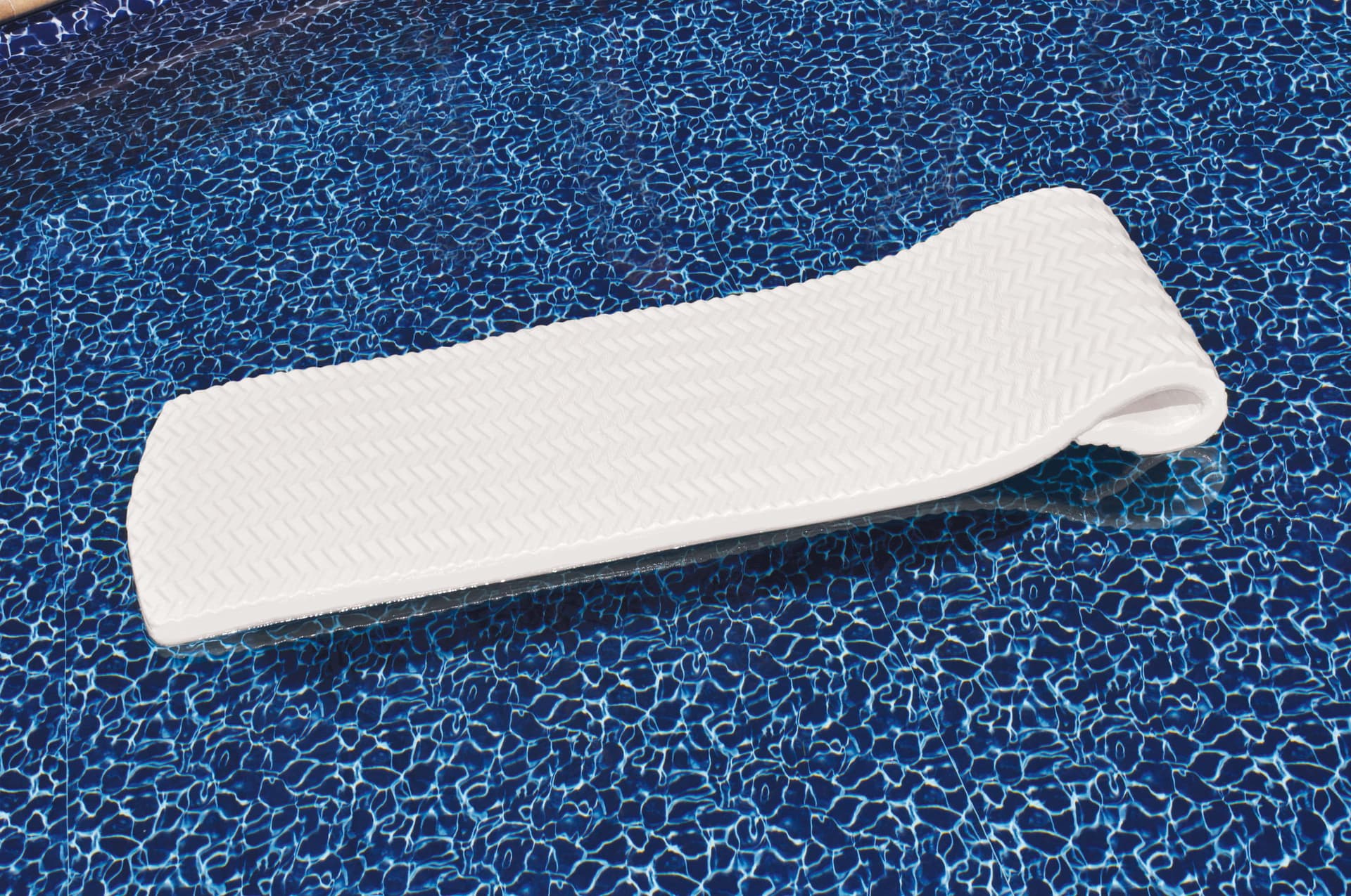 2" SofSkin Luxury Floating Mattress White