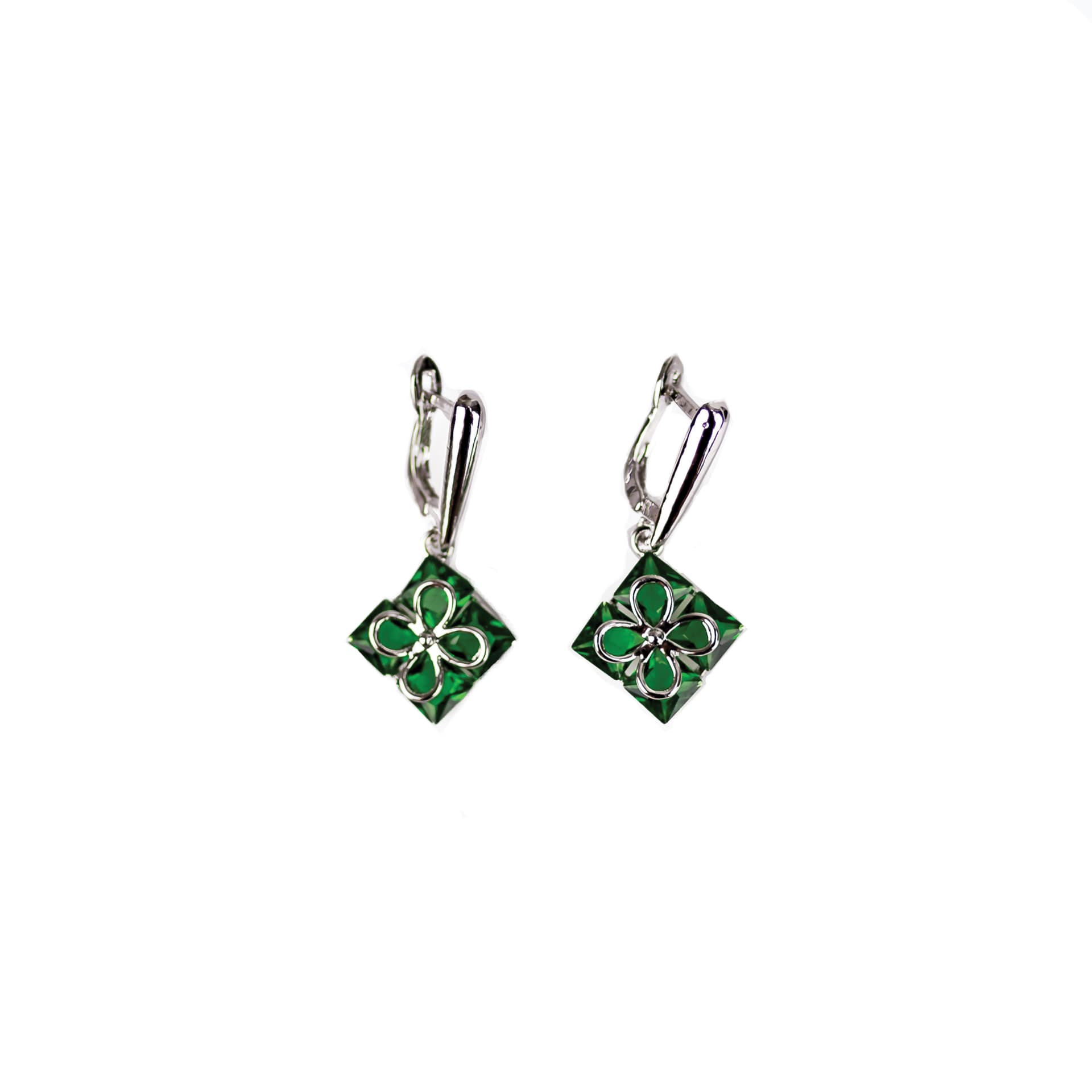 Clover Style Earrings in Green