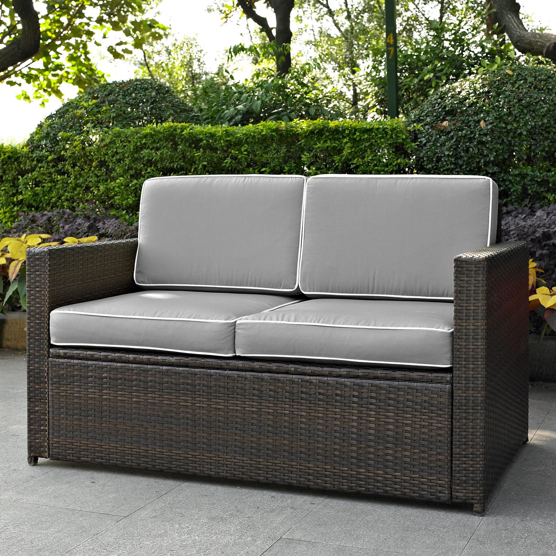 Palm Harbor Wicker Outdoor Loveseat
