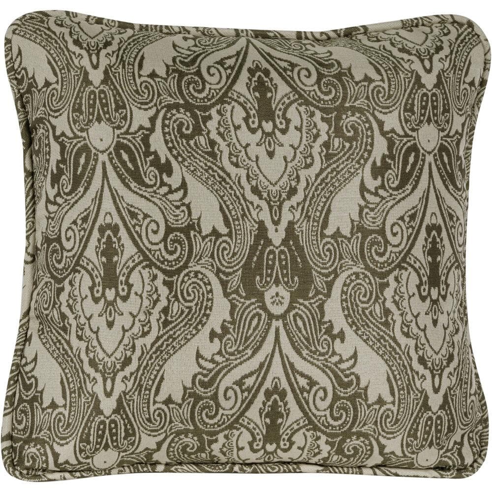Medallion Indoor/Outdoor Throw Pillow in Vintage Meadow