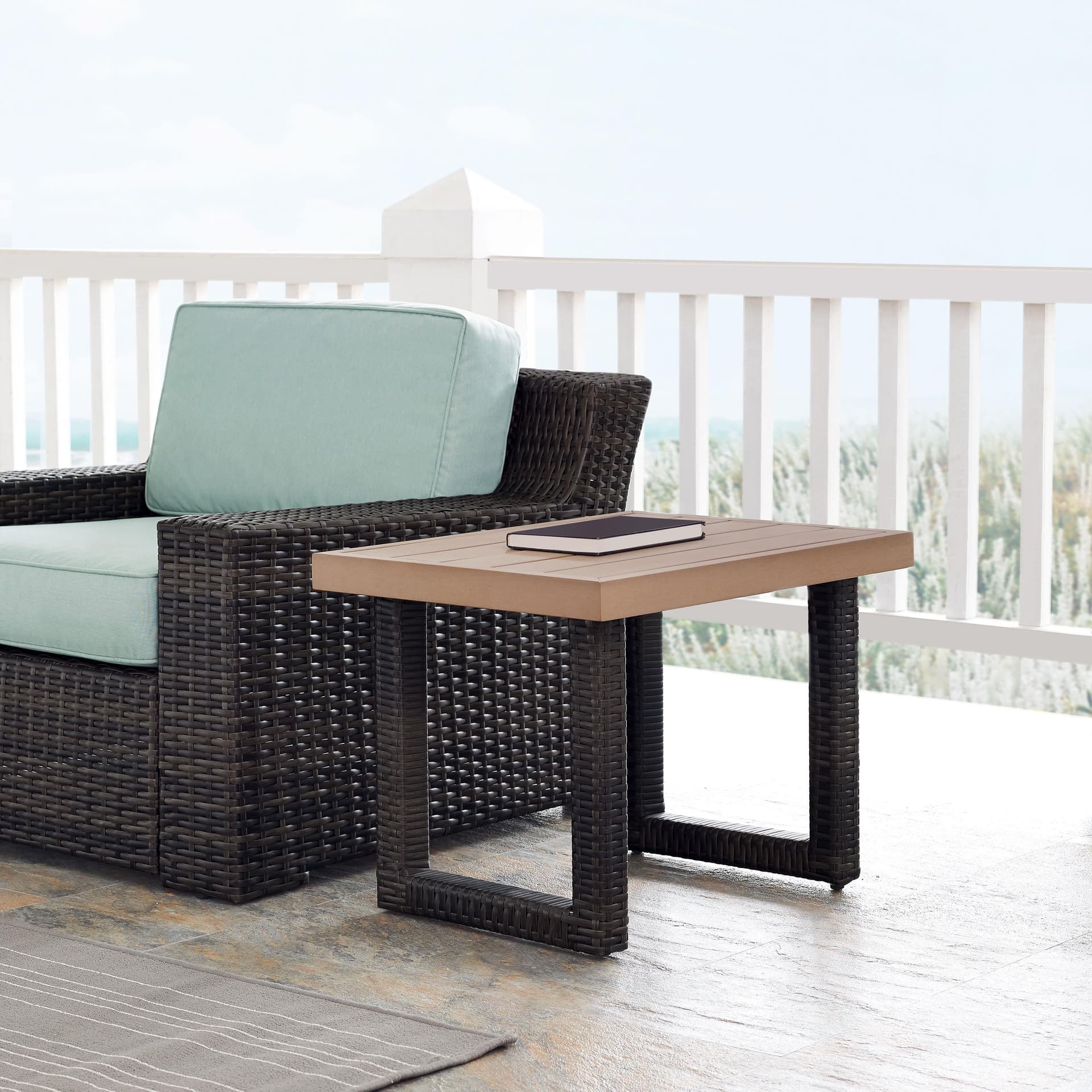 Beaufort Wicker Outdoor Side Table
