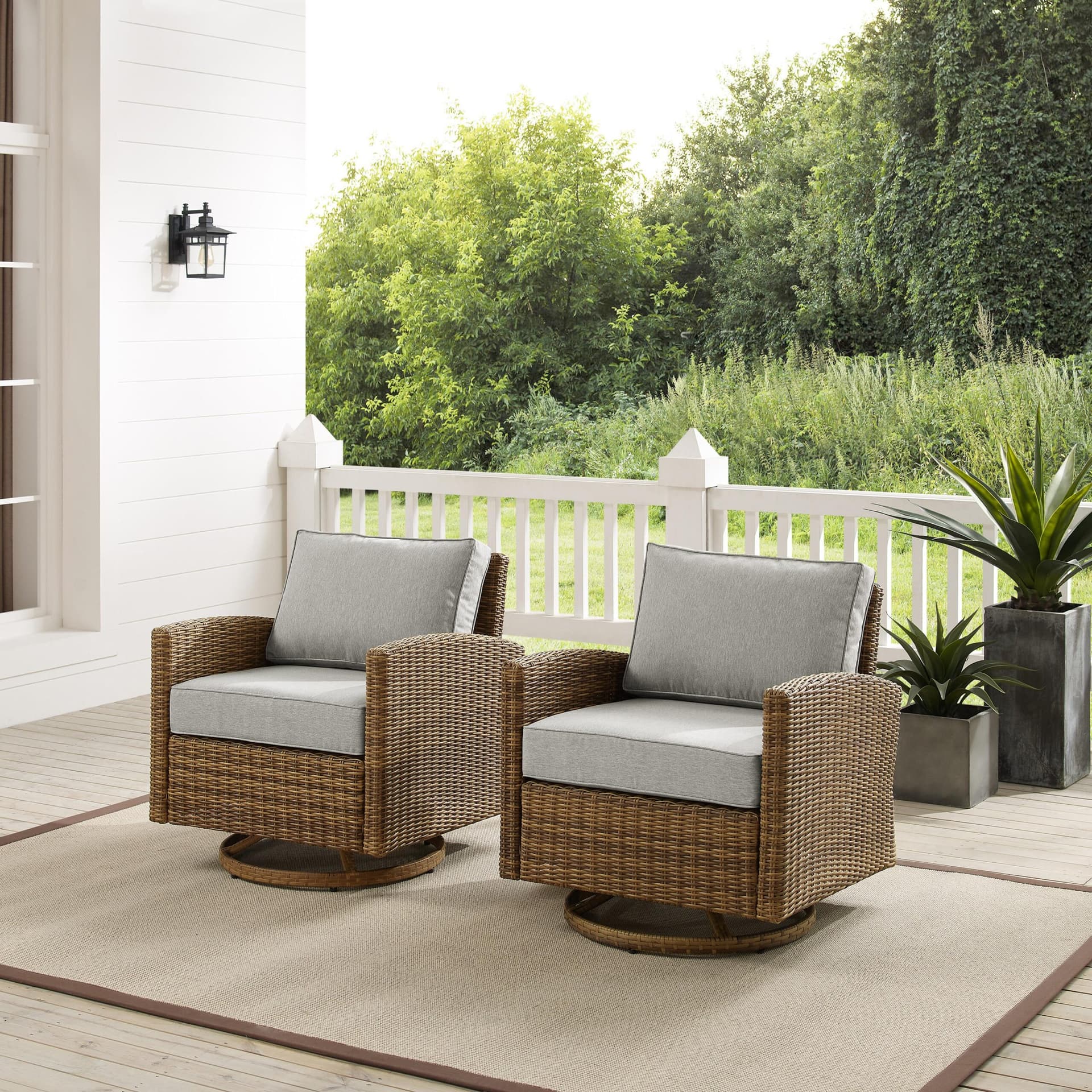 Bradenton 2Pc Wicker Swivel Rocker Outdoor Chair Set