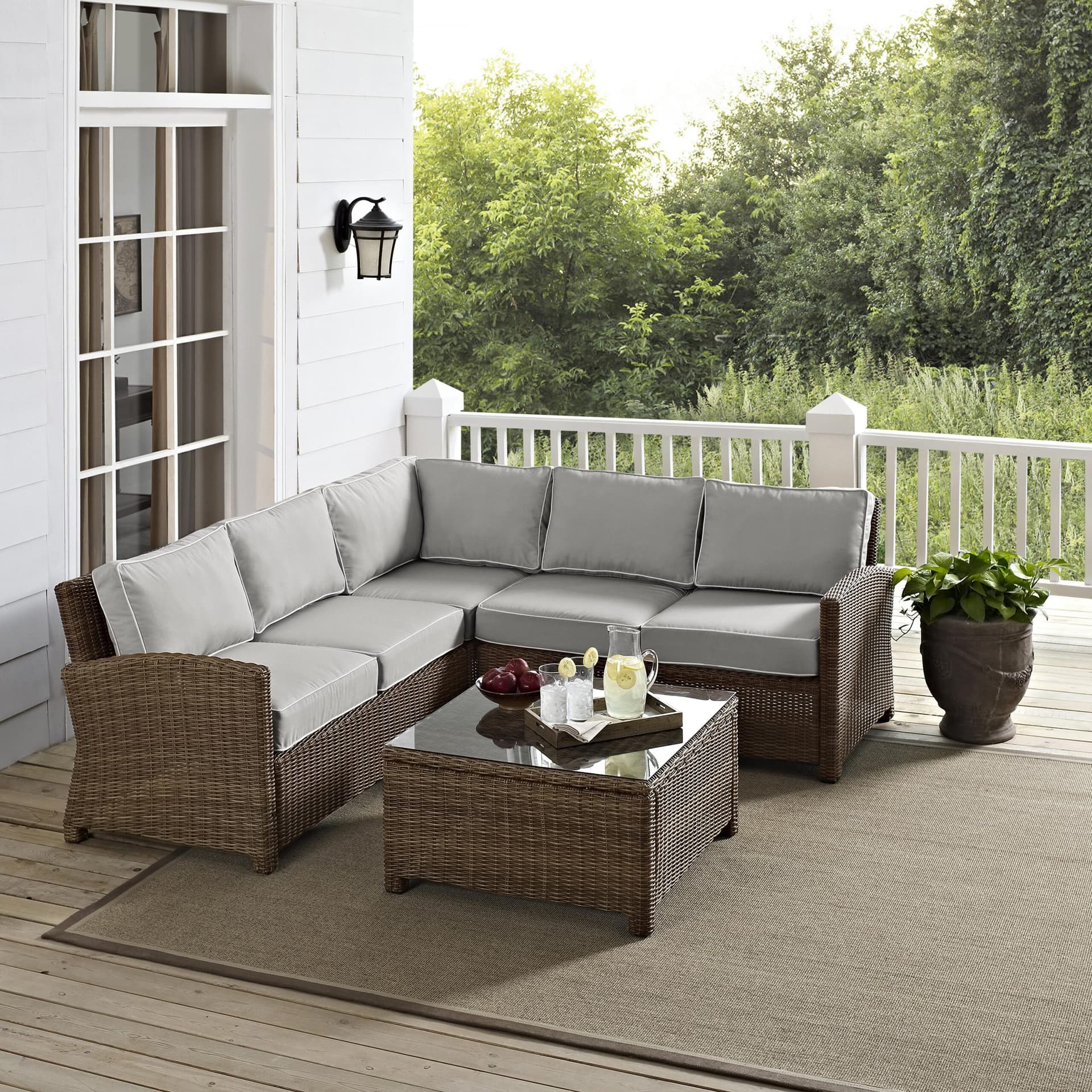 Bradenton 4Pc Wicker Outdoor Sectional Patio Furniture Set