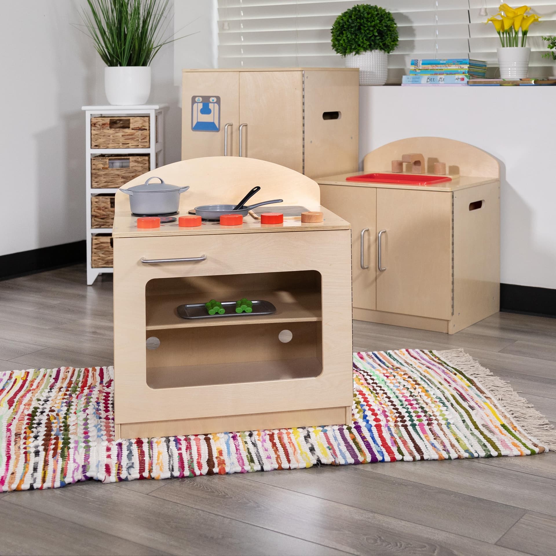 Children's Wooden Kitchen Stove with Turnable Knobs